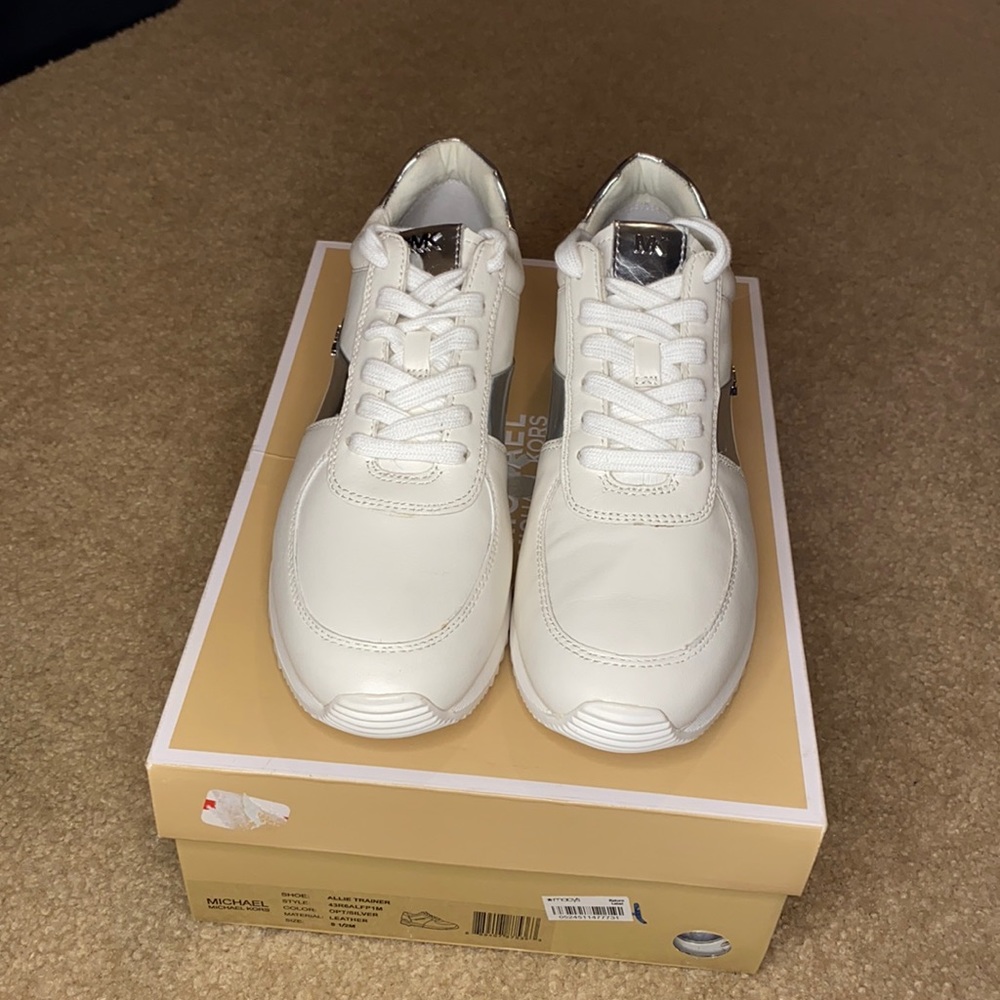 Michael kors allie trainer